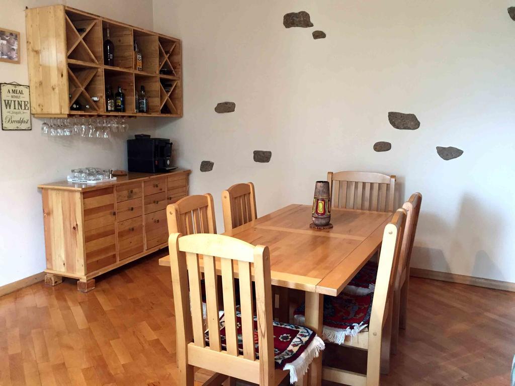 Green Stone Boutique Hotel Yeghegnadzor Екстериор снимка