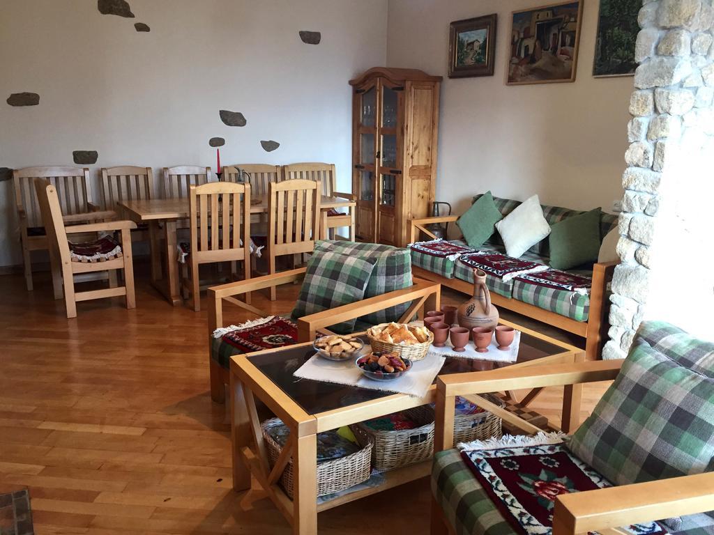 Green Stone Boutique Hotel Yeghegnadzor Екстериор снимка
