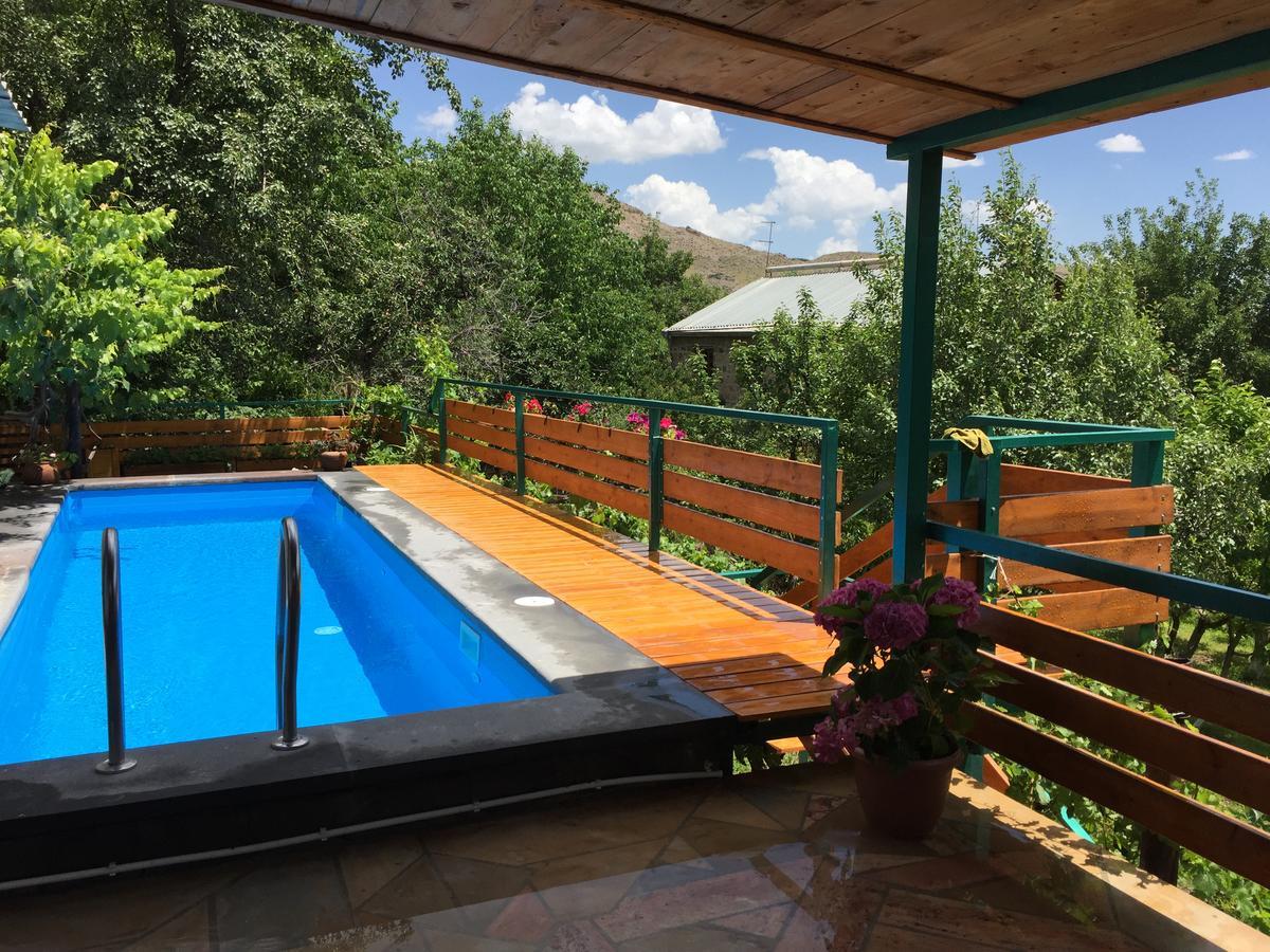 Green Stone Boutique Hotel Yeghegnadzor Екстериор снимка