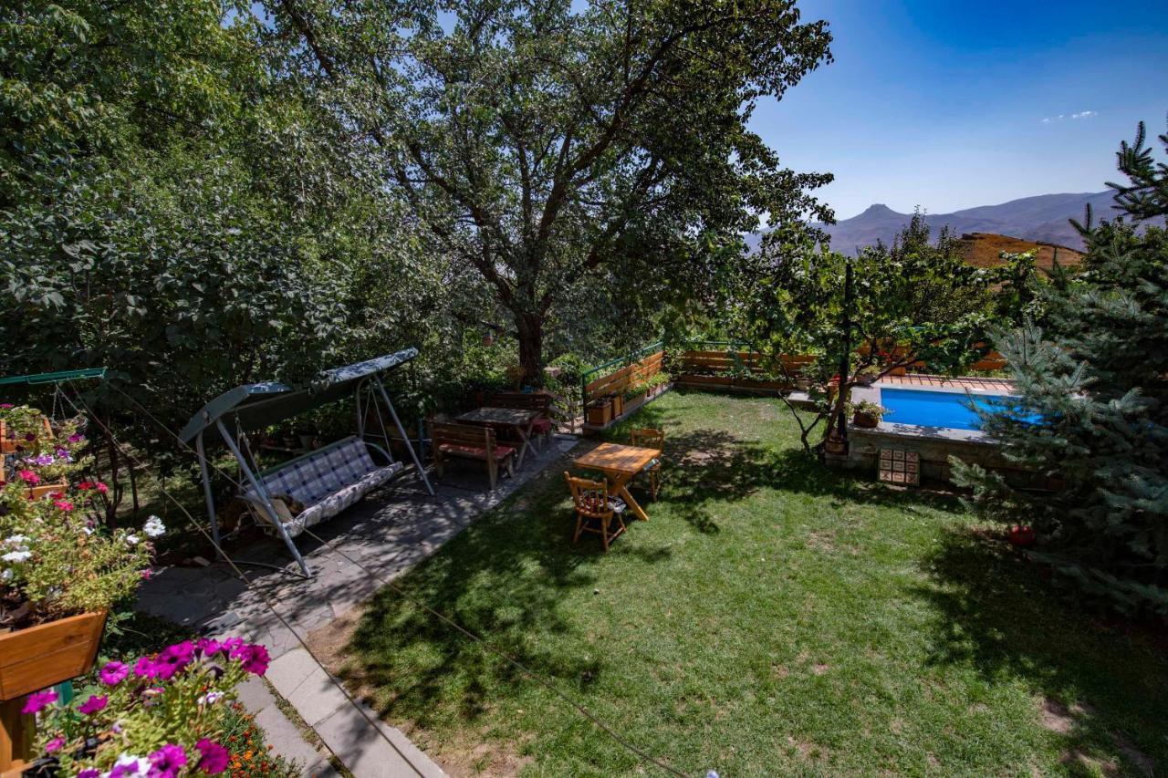 Green Stone Boutique Hotel Yeghegnadzor Екстериор снимка